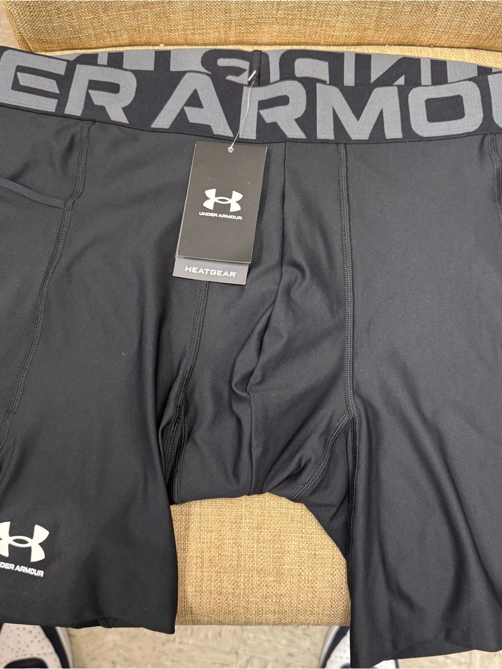 Men’s Under Armour Compression Shorts……Size 2XL..……New With Tags……Retail for $30